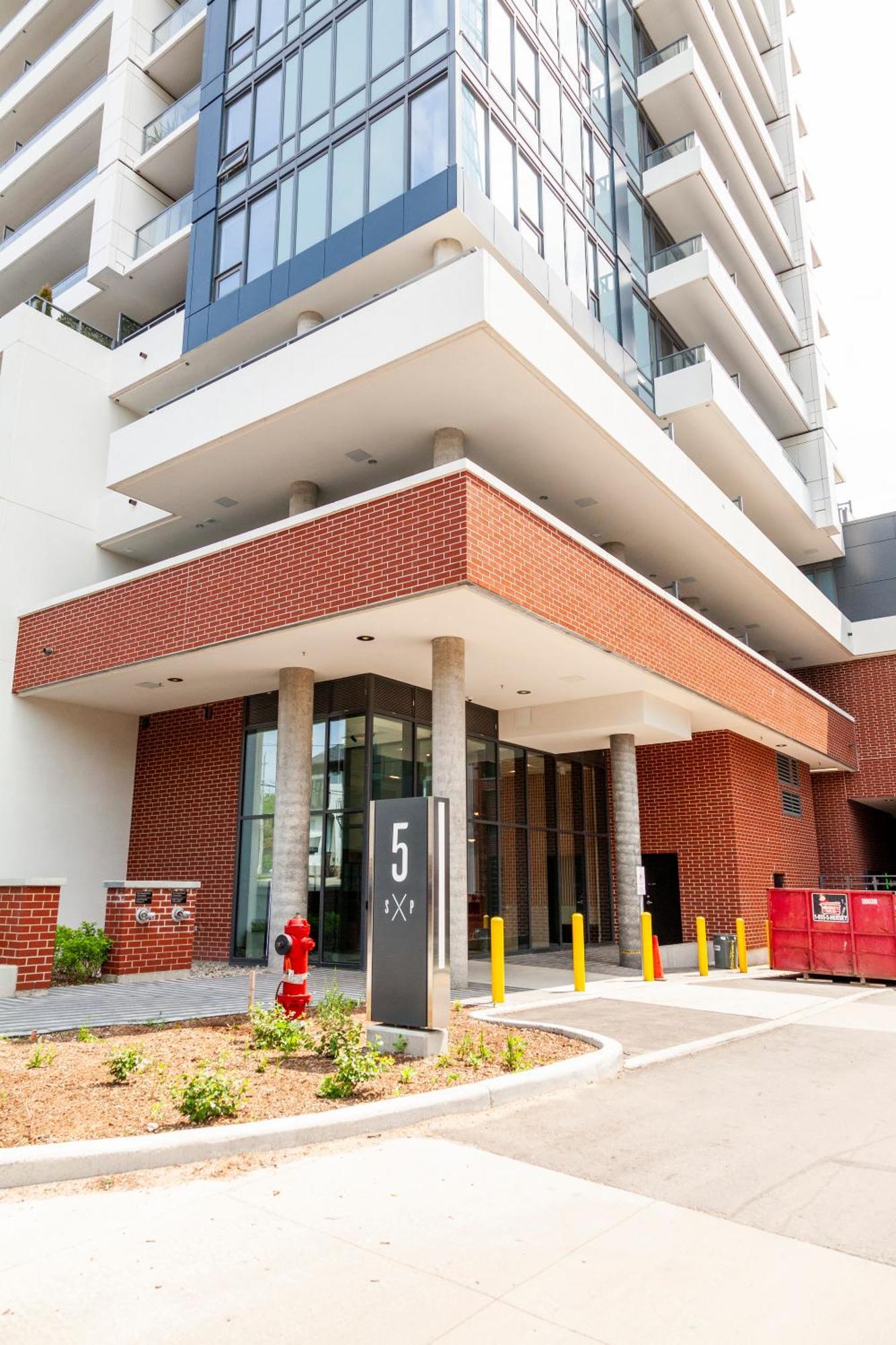 The Laundry Rooms Station Park 키치너 외부 사진