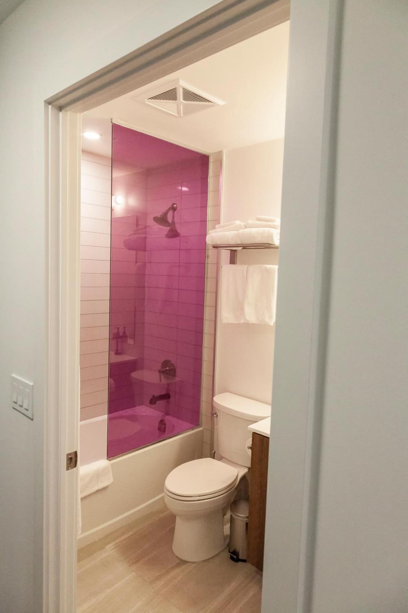 The Laundry Rooms Station Park 키치너 외부 사진